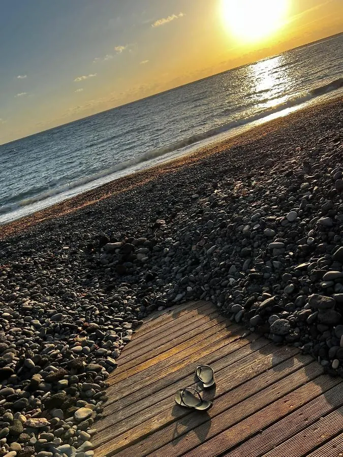 Apartamento Con Encanto En La Playa Frente Al Mar 